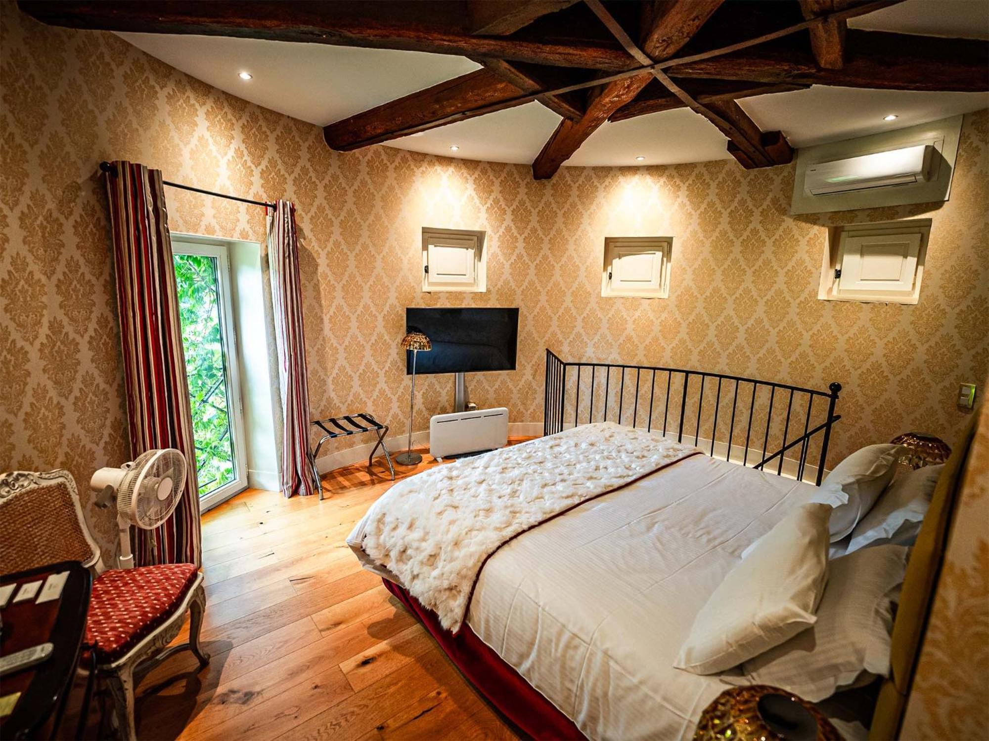 Chateau De Candie 4*